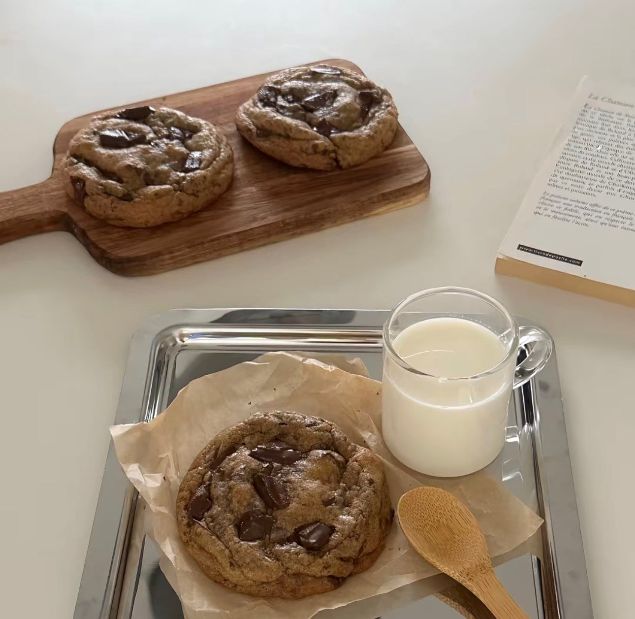 Classic Chocolate Chip Cookie